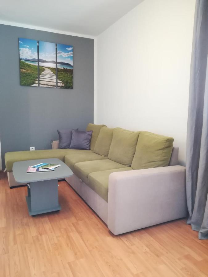 Apartment Toncic Benazici Exteriör bild