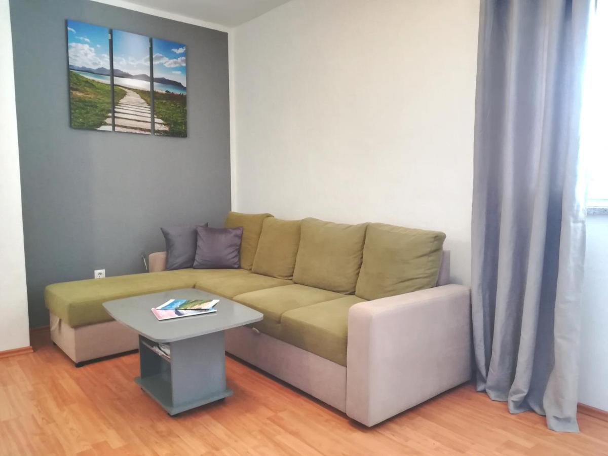 Apartment Toncic Benazici Exteriör bild